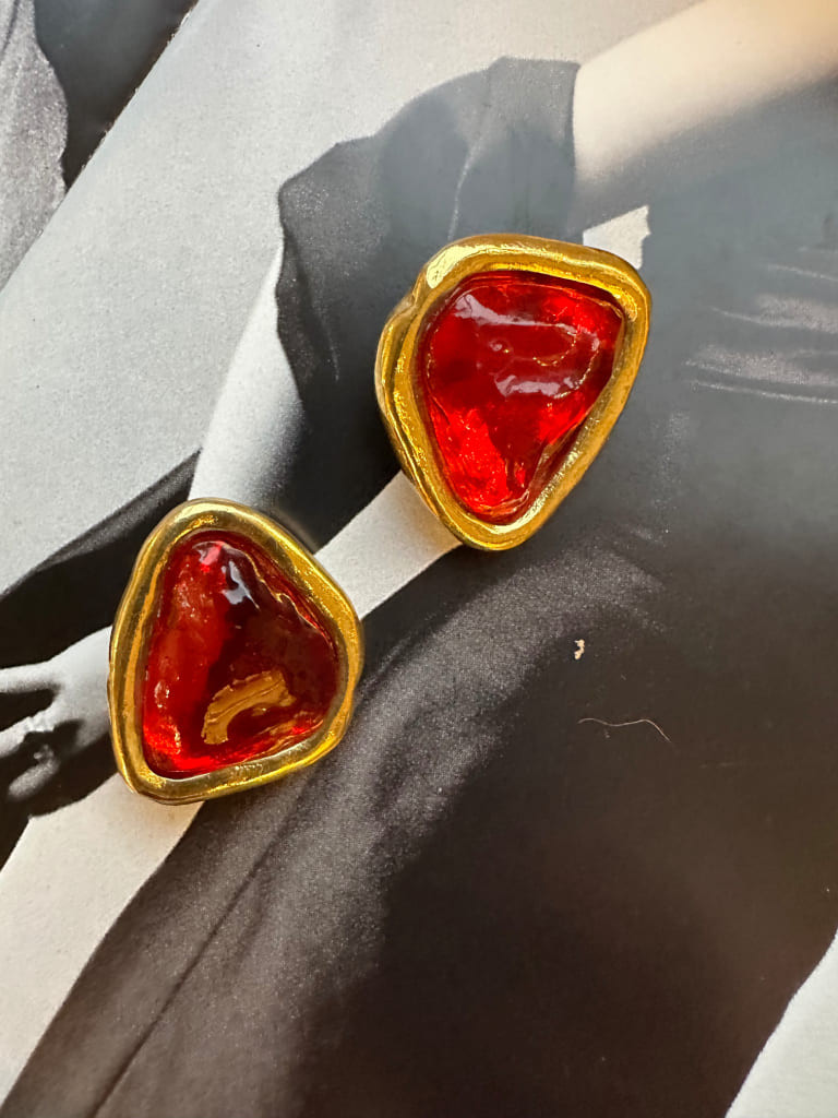 Clips from the Fashion House Yves Saint Laurent