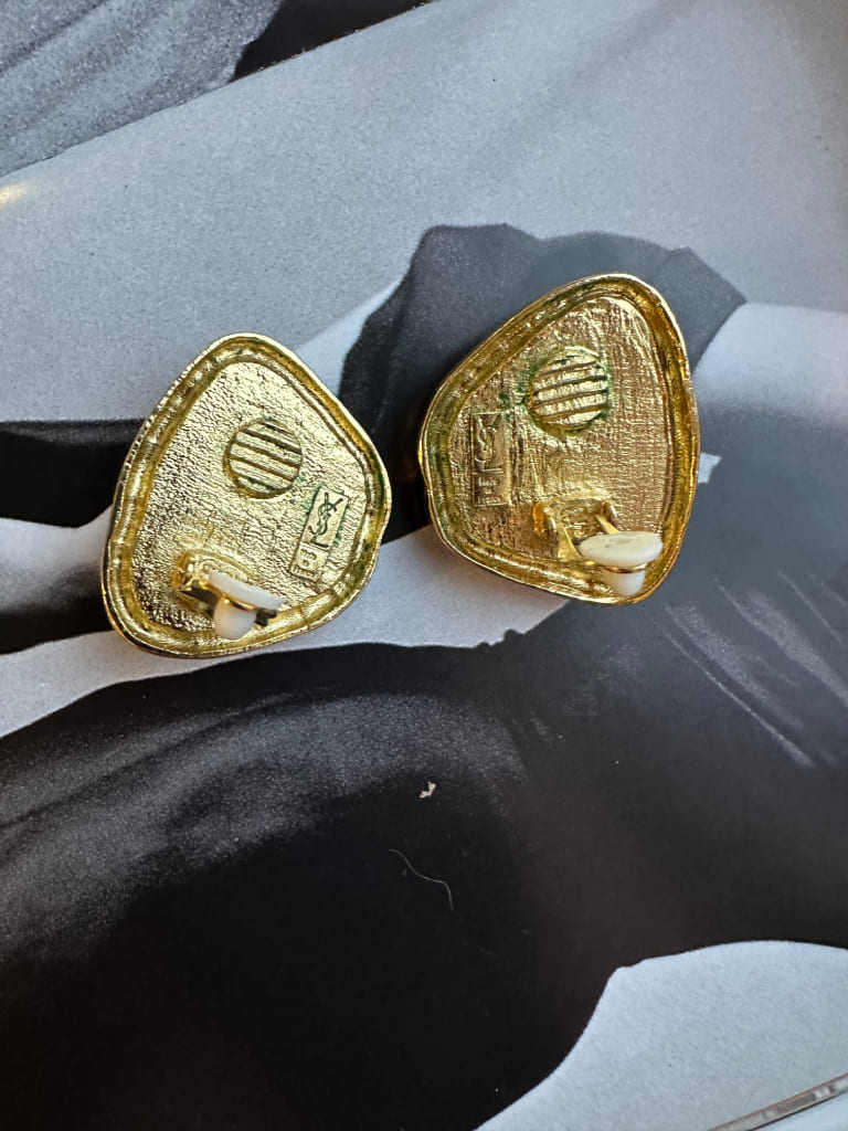 Clips from the Fashion House Yves Saint Laurent